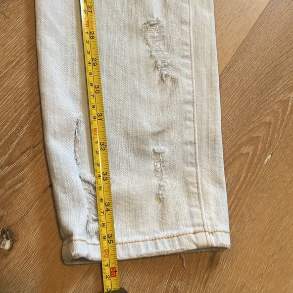 Current/Elliott The Fling Light Wash Distressed  Denim Jeans Size 25 - Picture 8 of 16